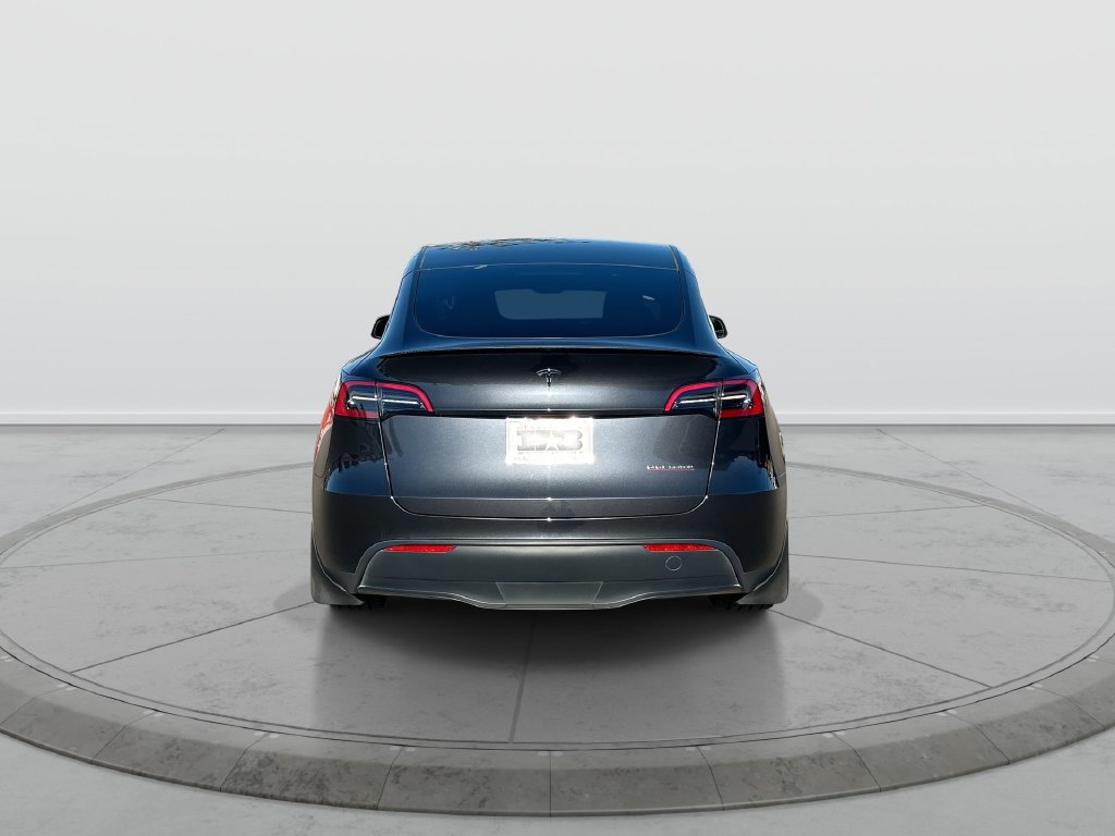 Used 2024 Tesla Model Y Performance AWD/4WD image 7