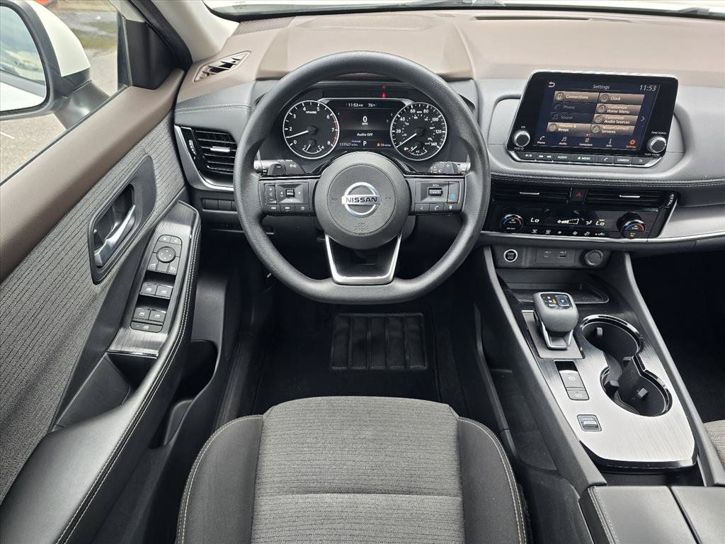 Used 2021 Nissan Rogue SV FWD image 13