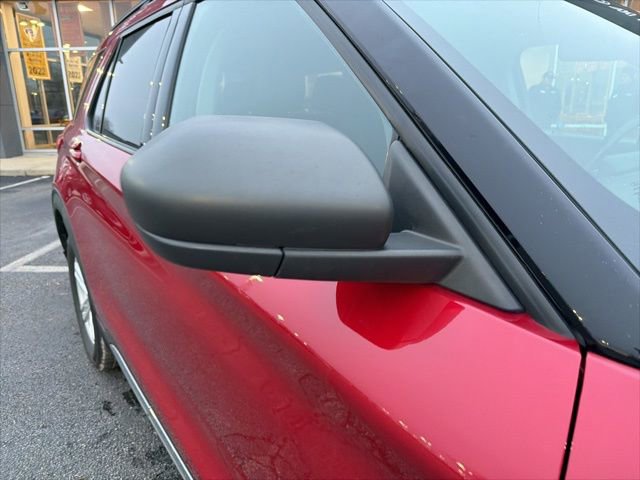 Used 2021 Ford Explorer XLT w/ Equipment Group 202A image 6