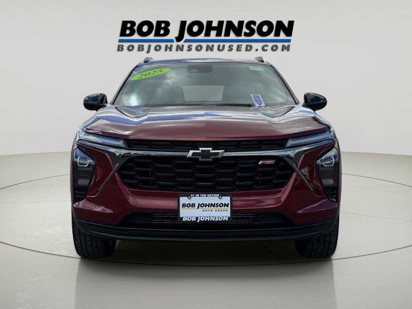 Used 2025 Chevrolet Trax RS w/ Sunroof Package FWD image 3