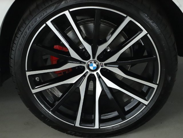 Used 2026 BMW X6 xDrive40i w/ Premium Package image 40