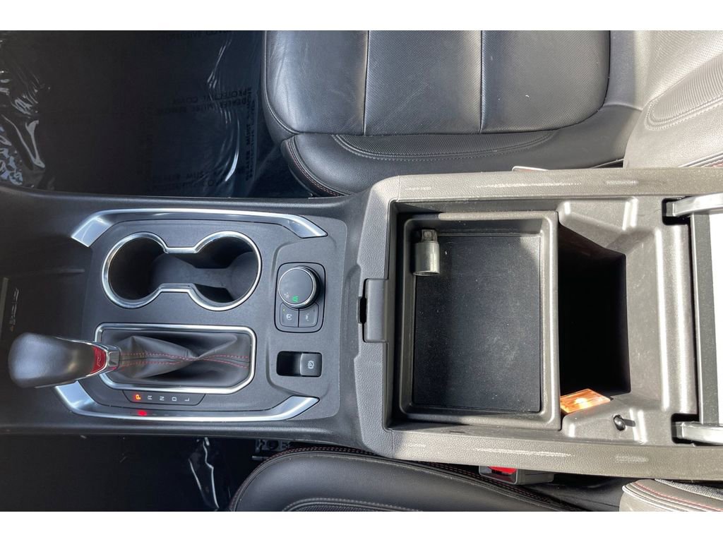 Used 2022 Chevrolet Traverse RS image 32