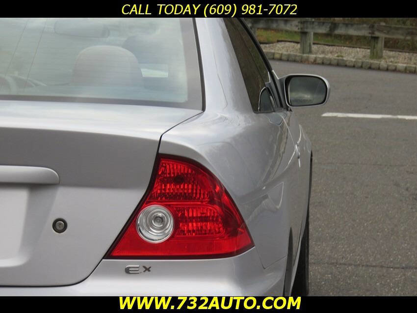 Used 2005 Honda Civic EX image 16