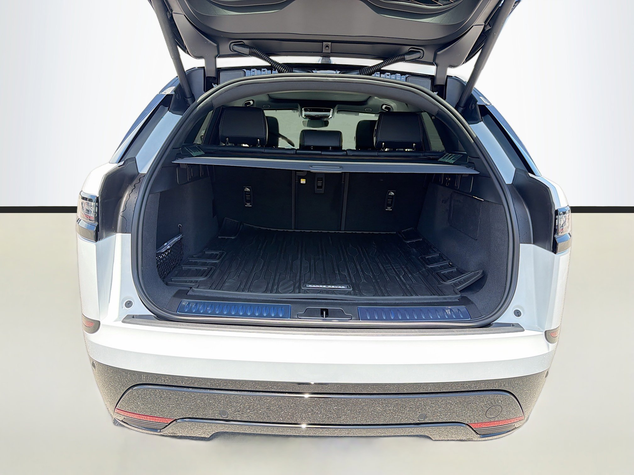 New 2026 Land Rover Range Rover Velar Belgravia AWD/4WD image 12