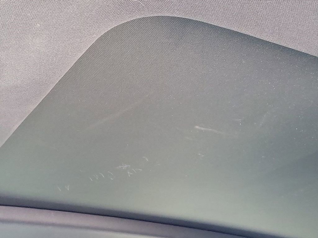 Used 2022 Volkswagen Atlas Cross Sport SEL R-Line image 25