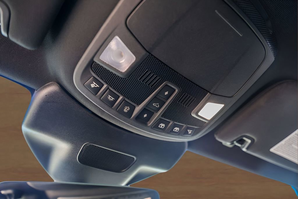 Used 2019 Lincoln Nautilus Reserve image 19