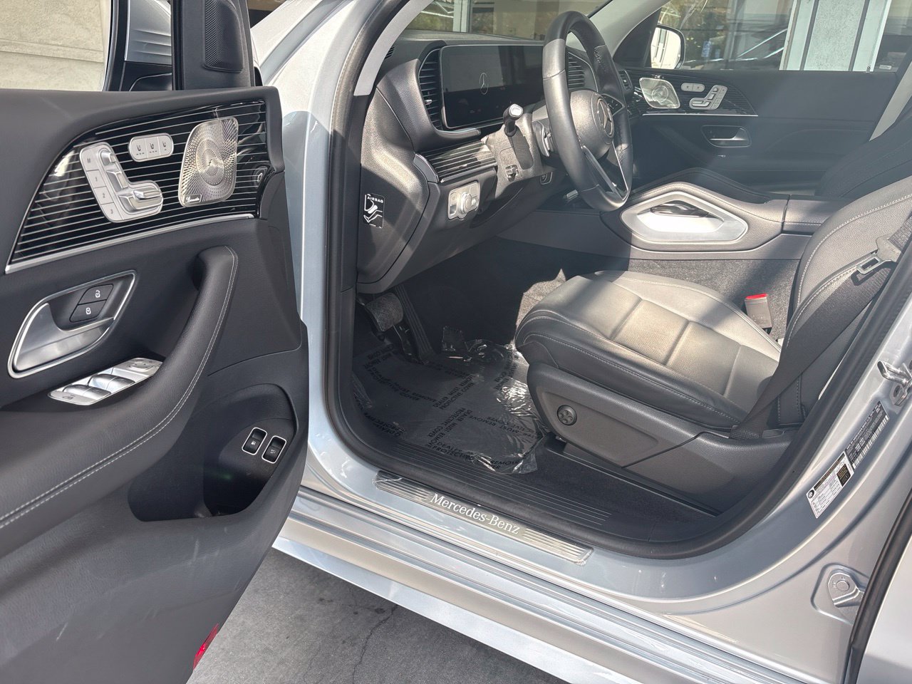 Certified 2024 Mercedes-Benz GLE 450e 4MATIC image 7