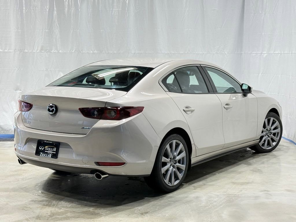 Used 2024 MAZDA MAZDA3 s image 4