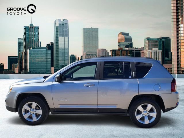 Used 2016 Jeep Compass Sport w/ Power Value Group image 2