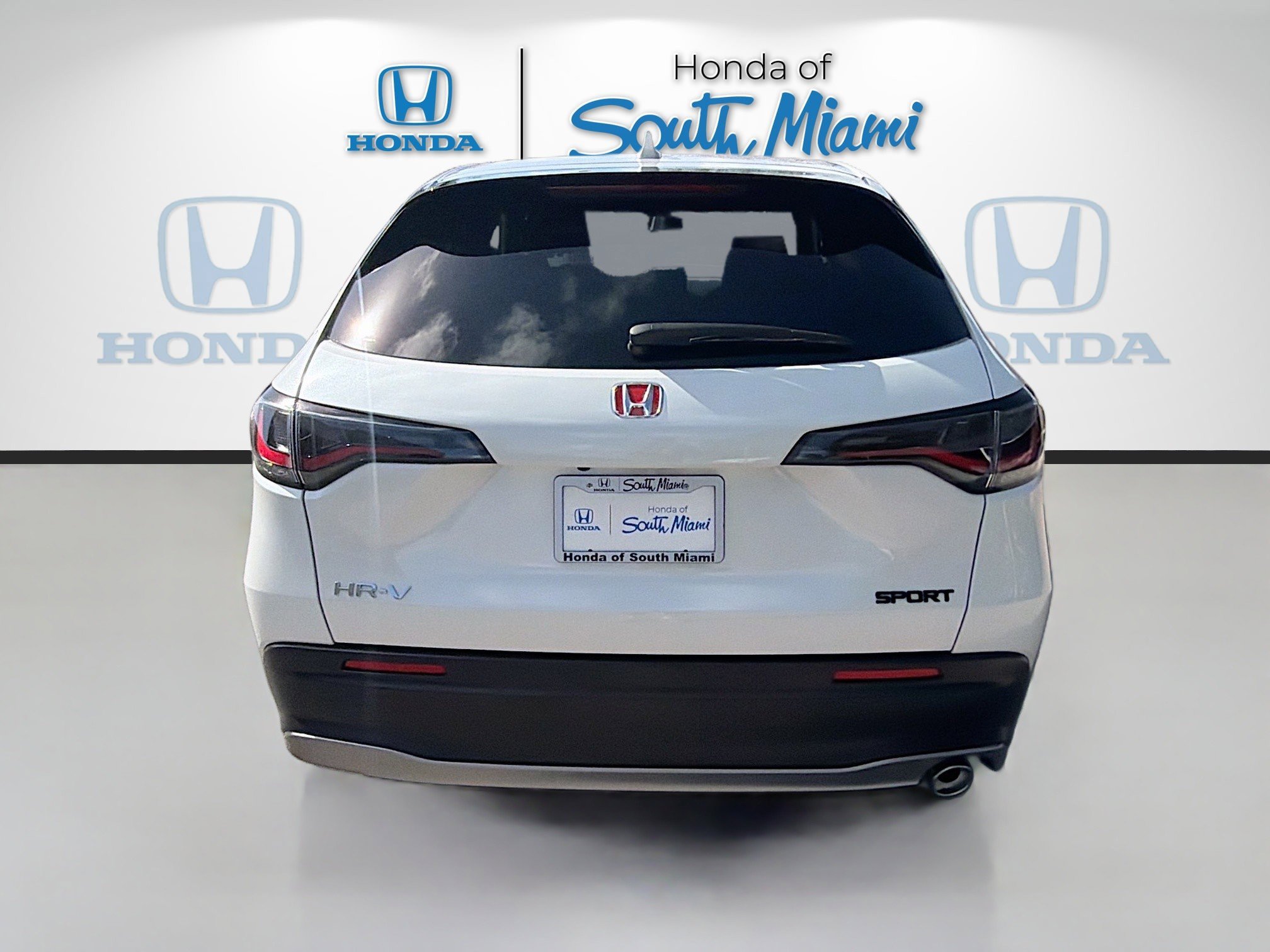 Certified 2025 Honda HR-V Sport image 6
