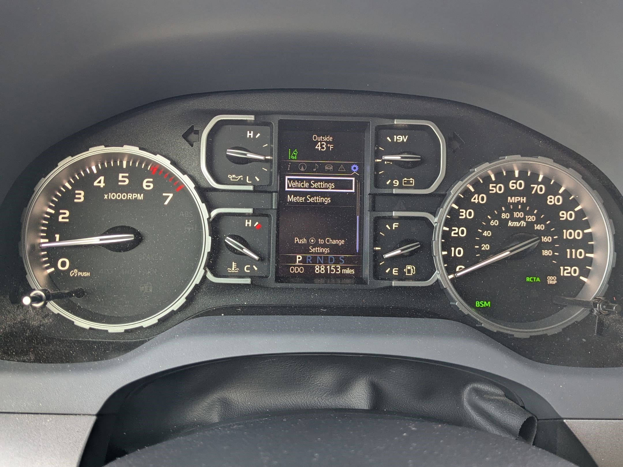 Used 2020 Toyota Tundra SR5 w/ TRD Off-Road Plus Package image 17