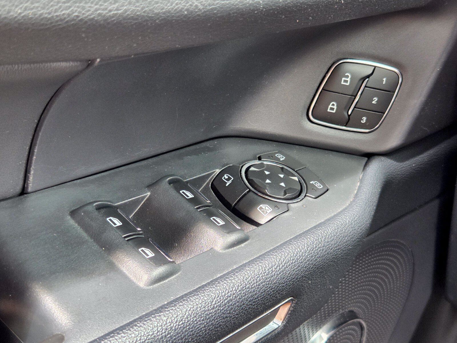 Used 2024 Ford Expedition Max XLT AWD/4WD image 38