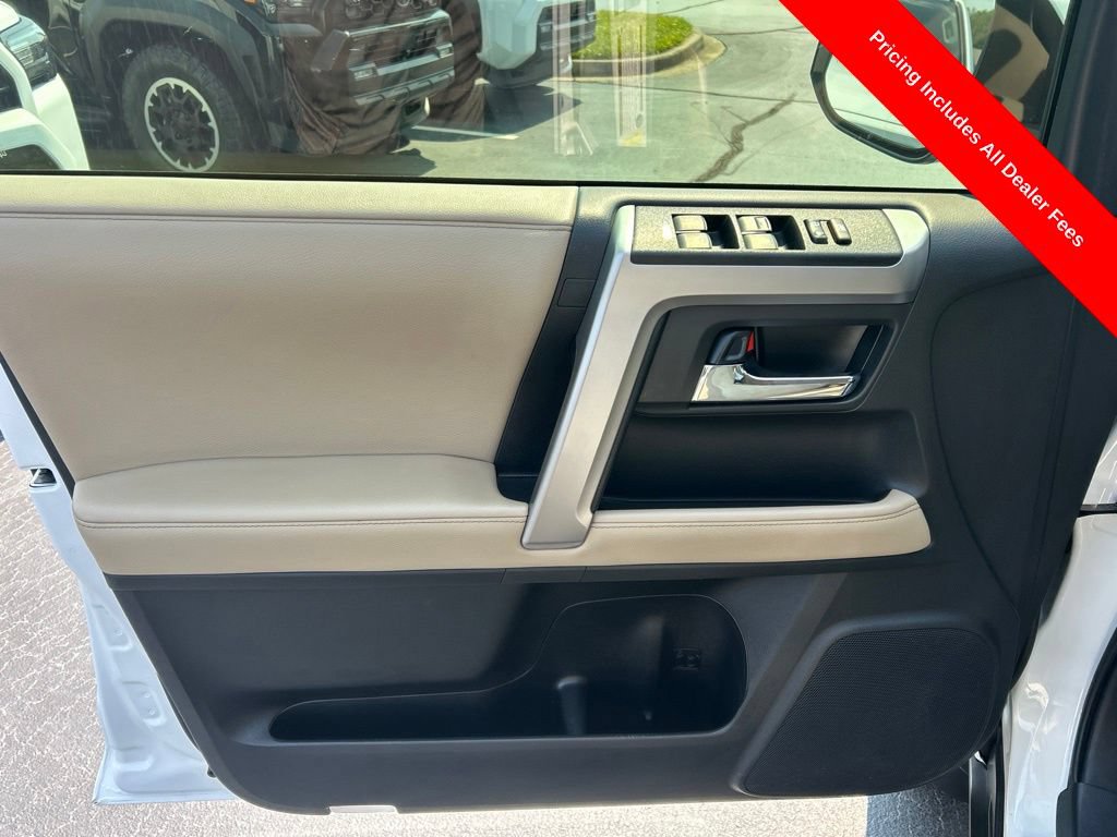 Used 2023 Toyota 4Runner SR5 Premium w/ Moonroof Package RWD image 3