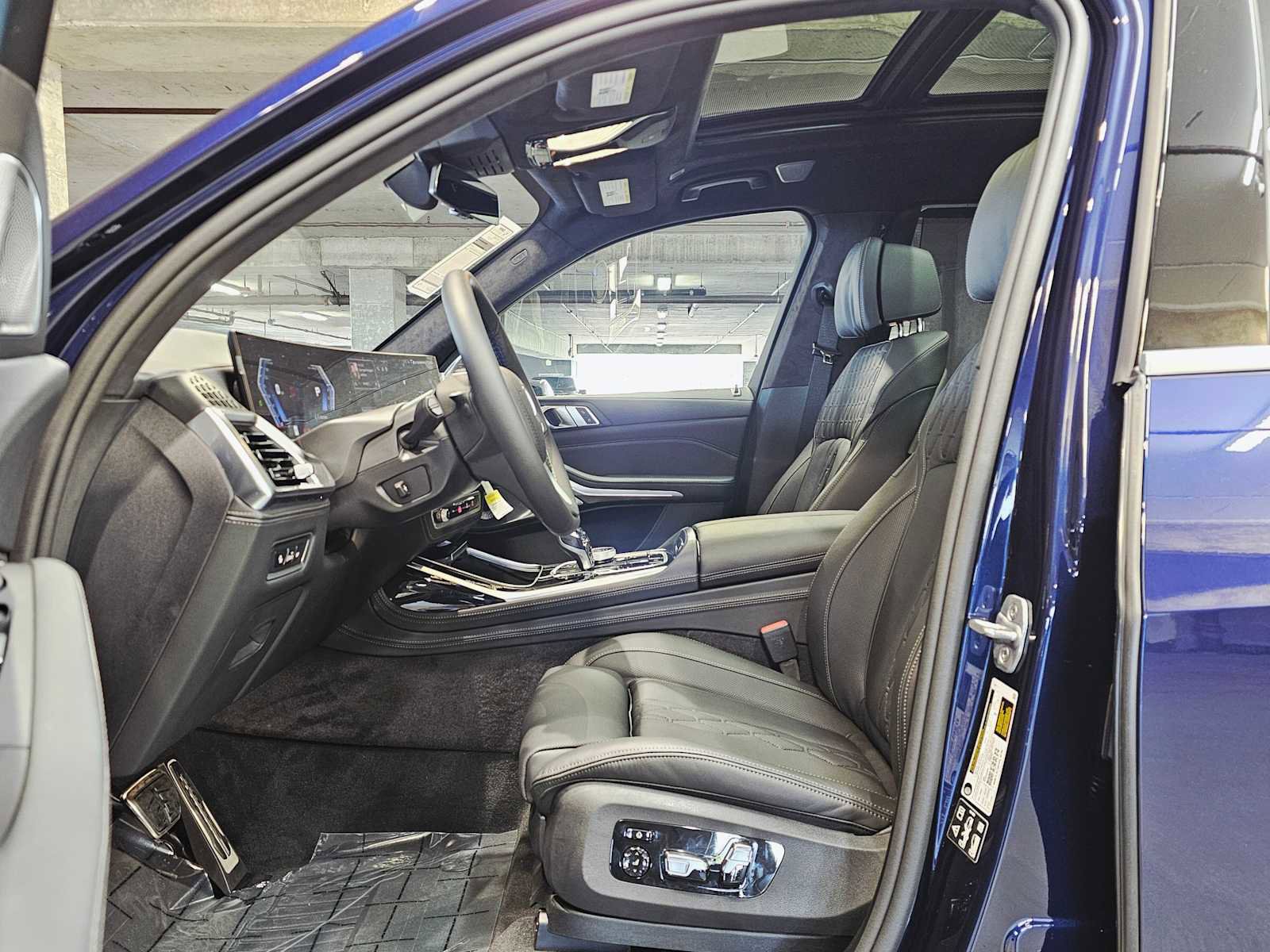 New 2026 BMW ALPINA XB7 image 23