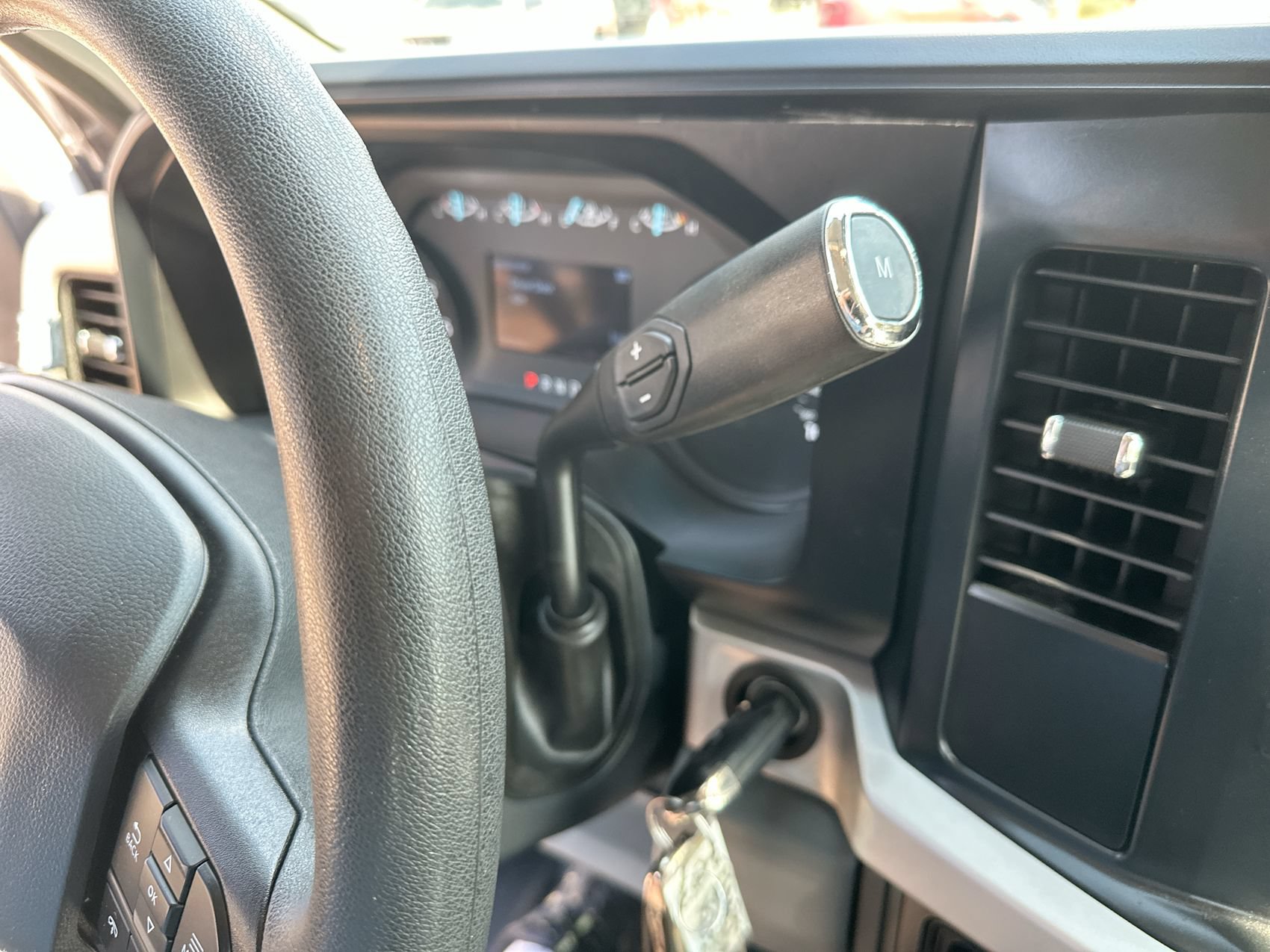 Used 2024 Ford F250 XL RWD image 19