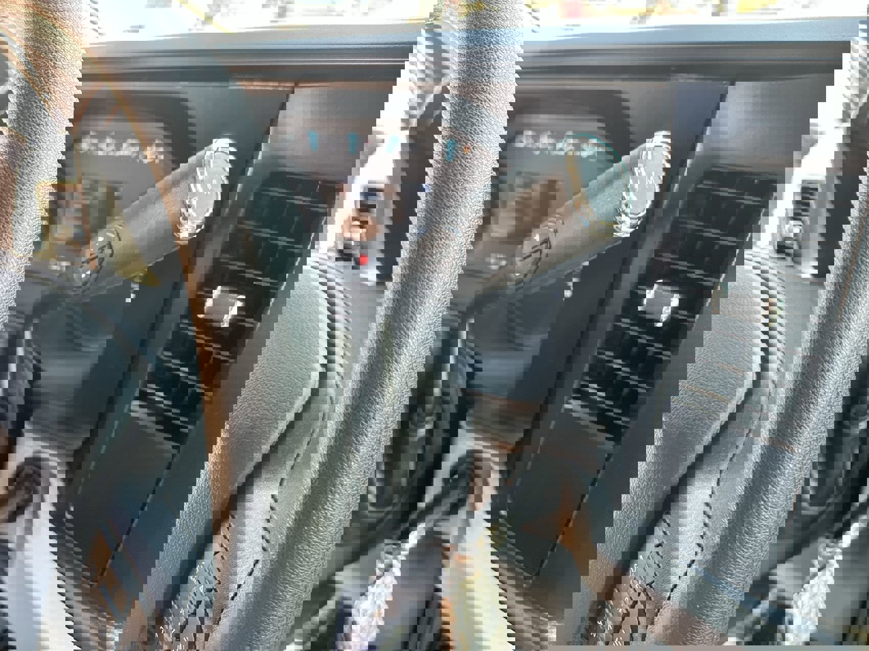 Used 2024 Ford F250 XL image 19