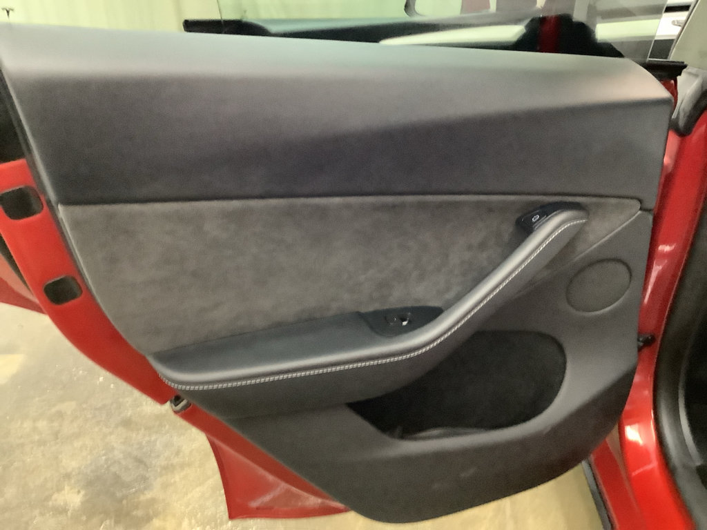 Used 2023 Tesla Model Y Long Range AWD/4WD image 20