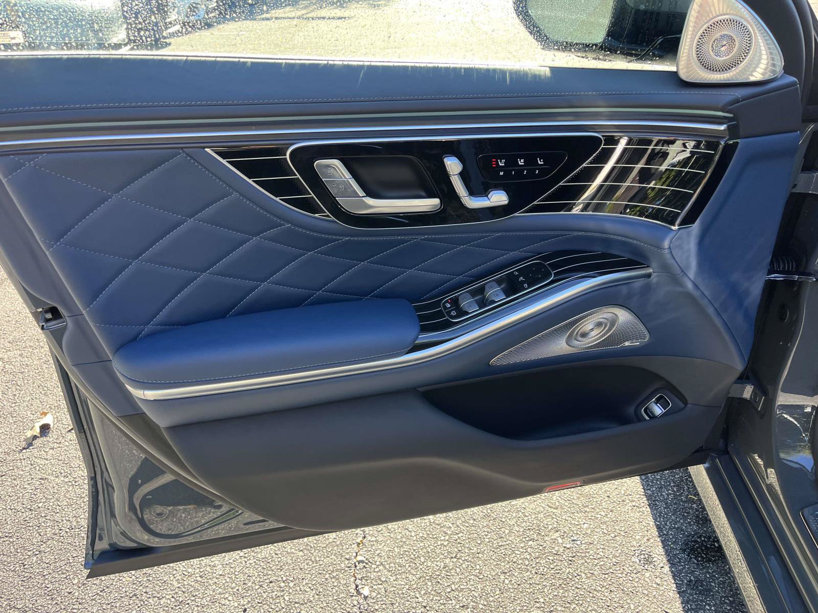 New 2027 Mercedes-Benz S 580 4MATIC Sedan image 17