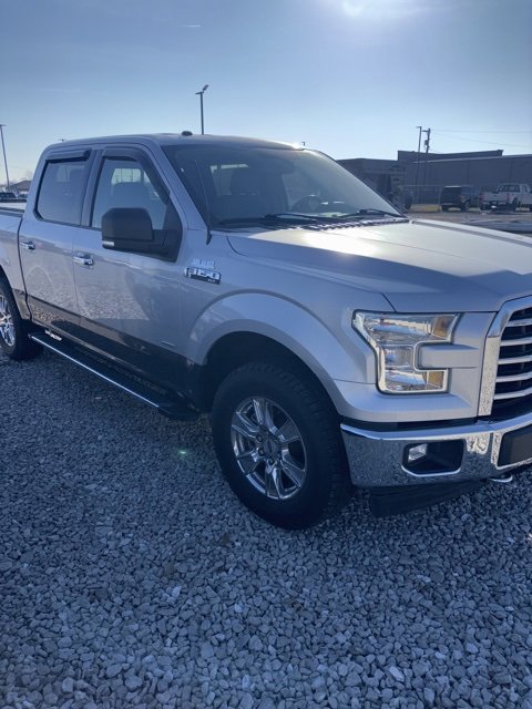 Used 2017 Ford F150 XLT w/ Equipment Group 302A Luxury image 3