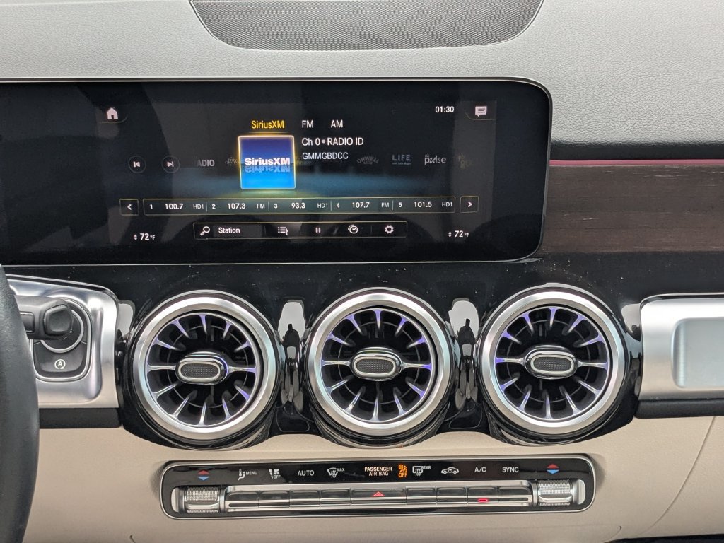 Certified 2023 Mercedes-Benz GLB 250 image 5