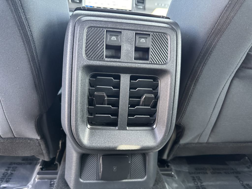 New 2025 Ford Bronco 4-Door image 35