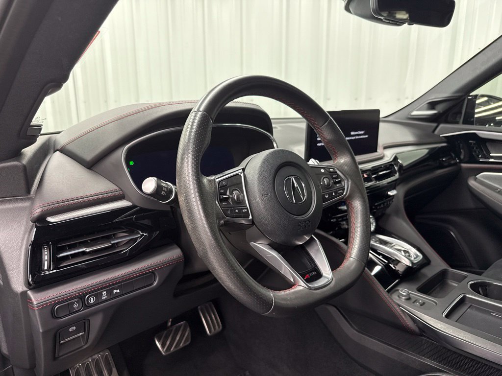Used 2025 Acura MDX A-Spec AWD/4WD image 18