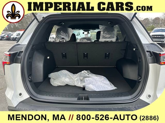 New 2026 Chevrolet Equinox LT w/ LPO, Floor Liner Package AWD/4WD image 11