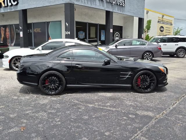 Used 2013 Mercedes-Benz SL 550 image 4