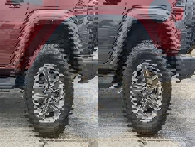 Used 2021 Jeep Wrangler Unlimited Sahara image 10