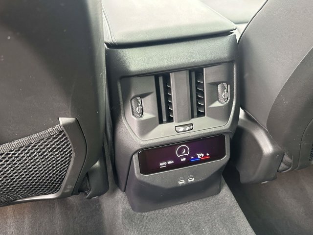 Used 2026 BMW X3 M50 AWD/4WD image 17