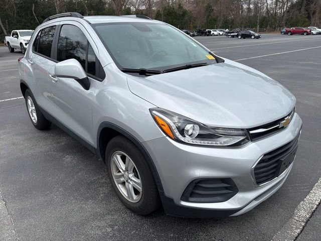 Used 2021 Chevrolet Trax LT w/ LT Convenience Package image 7