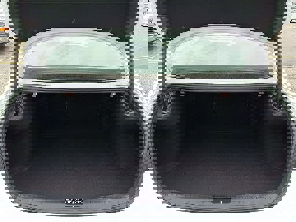 Used 2025 Hyundai Sonata Limited image 31