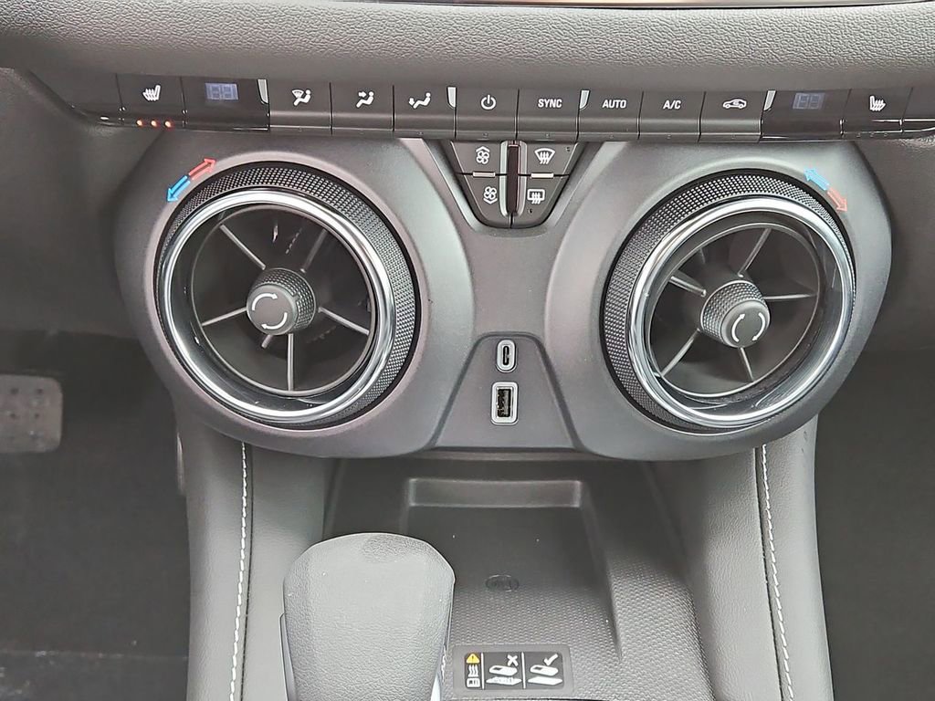 New 2026 Chevrolet Blazer LT w/ Convenience Package FWD image 14