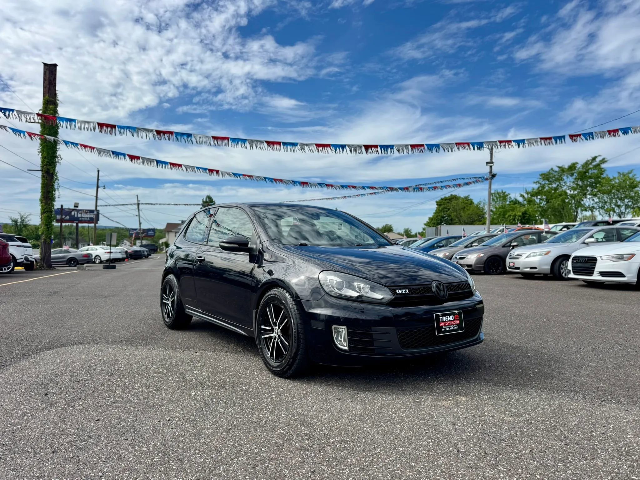 Used 2013 Volkswagen GTI 2-Door FWD image 7