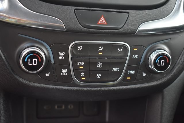 Certified 2020 Chevrolet Equinox LT FWD image 32