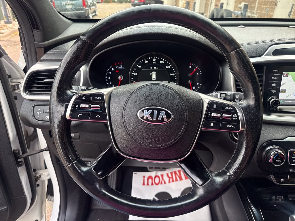 Used 2019 Kia Sorento SX AWD/4WD image 14