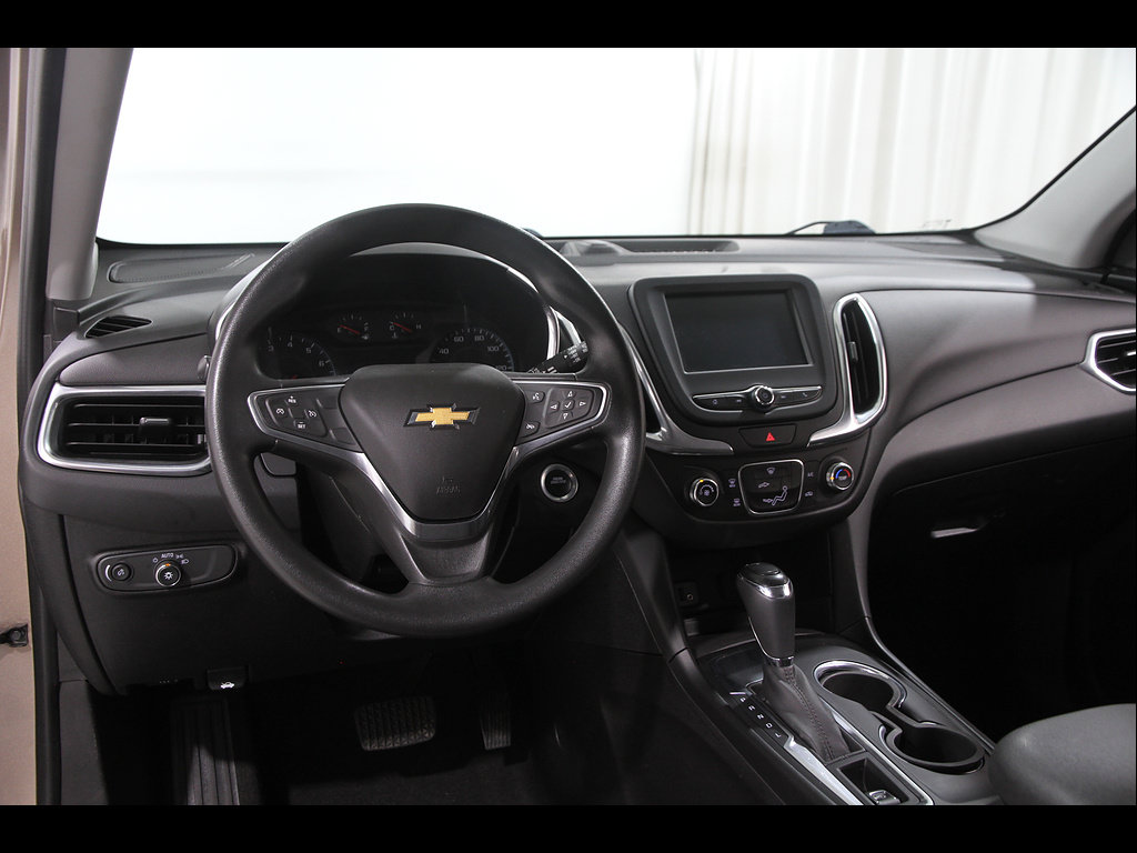 Used 2018 Chevrolet Equinox LT FWD image 6