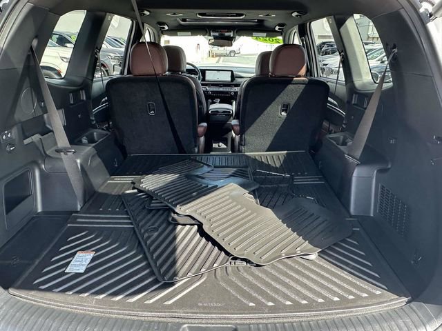 Used 2024 Kia Telluride EX w/ EX Captain's Chair Package image 23