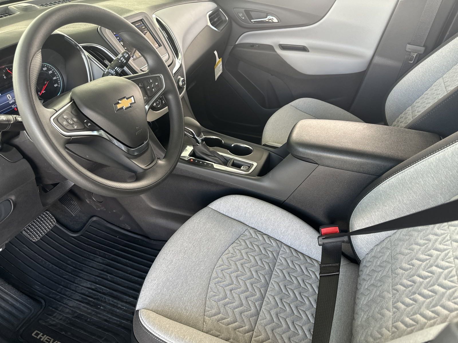 New 2024 Chevrolet Equinox LS w/ LS Convenience Package image 9