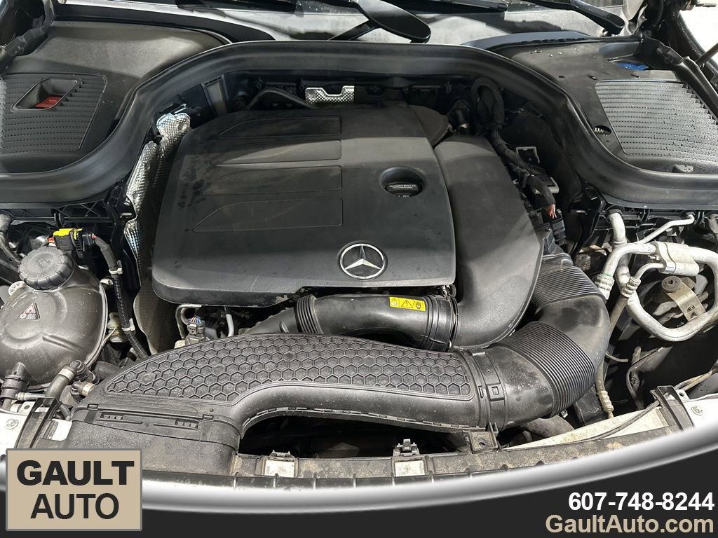 Used 2022 Mercedes-Benz GLC 300 4MATIC image 22