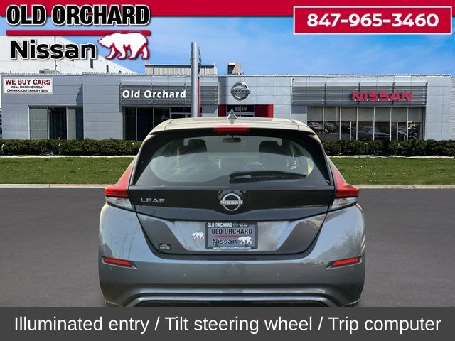 Used 2025 Nissan Leaf S image 7