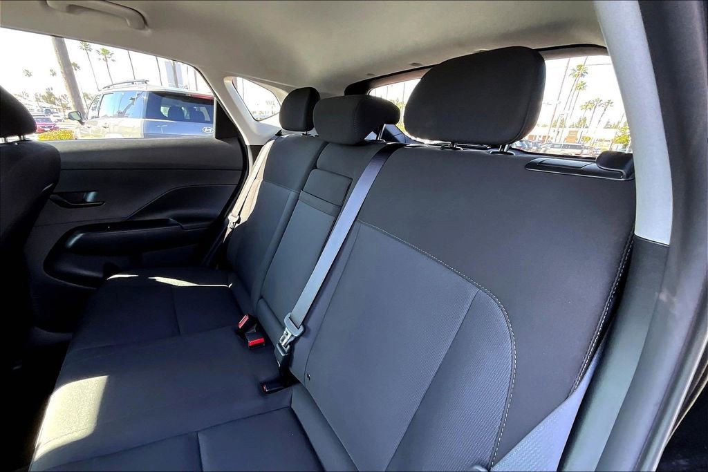 Certified 2025 Hyundai Kona SEL image 15