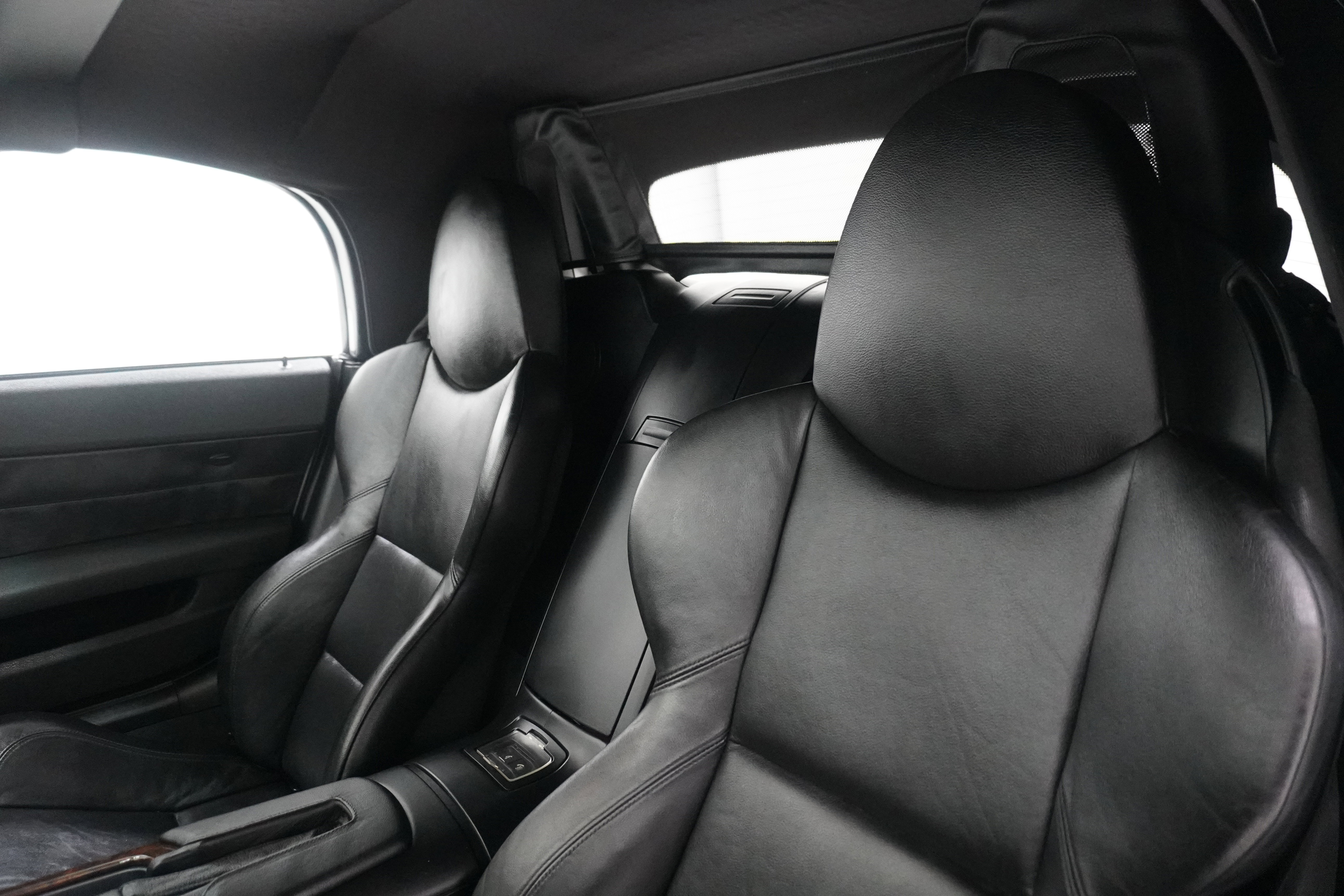 Used 2008 BMW Z4 3.0si image 13