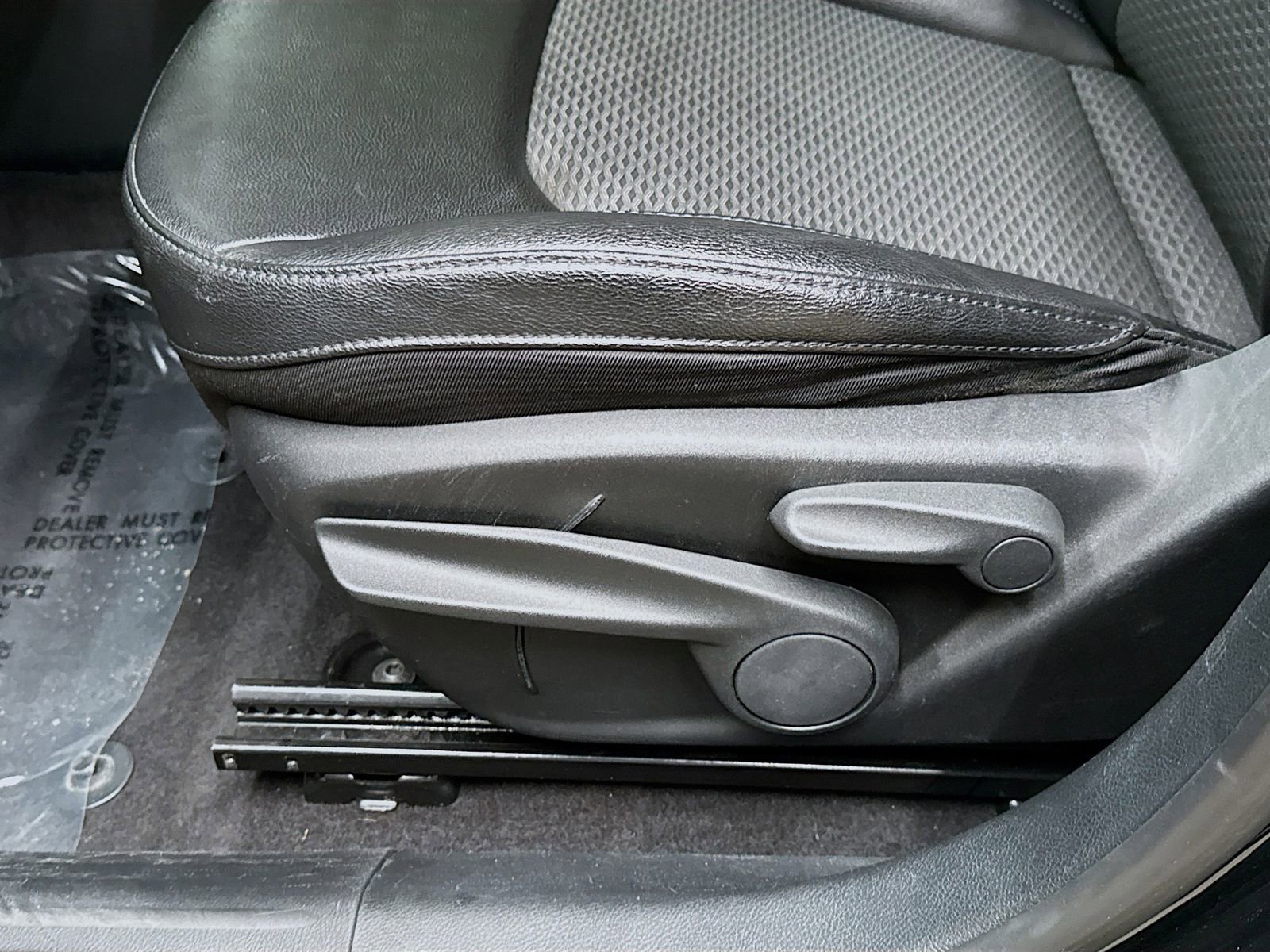 Used 2024 Jeep Compass Latitude image 21