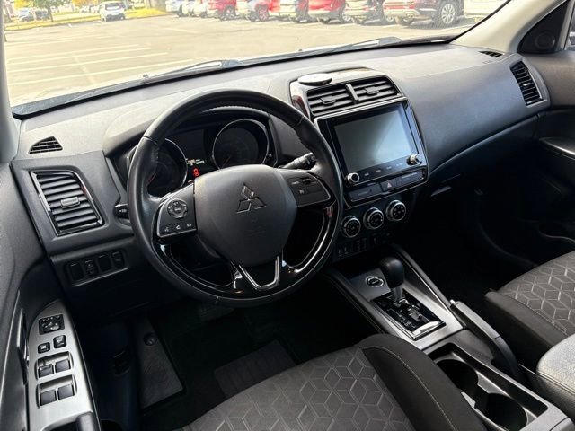 Used 2021 Mitsubishi Outlander Sport SE image 24