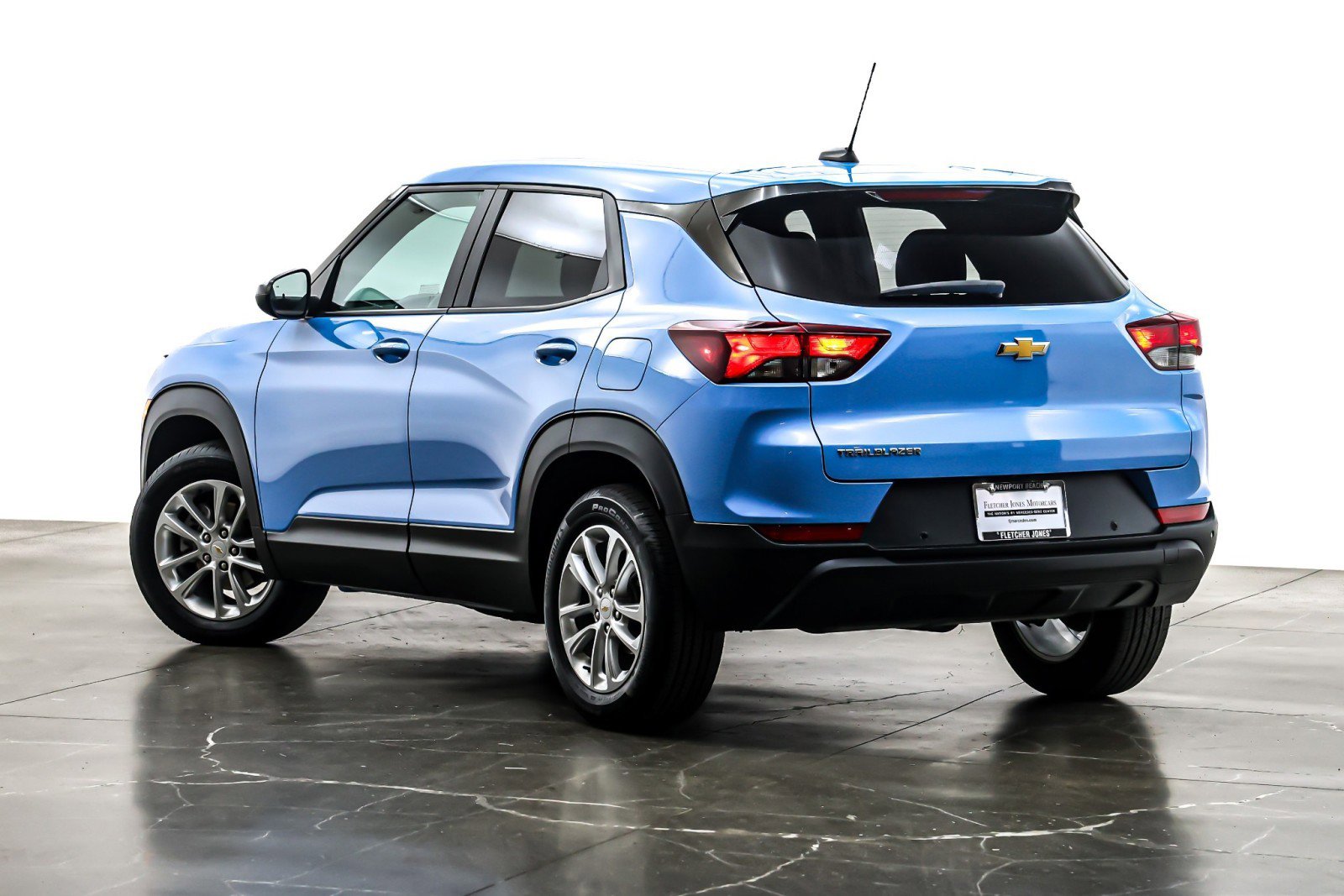 Used 2024 Chevrolet TrailBlazer LS w/ LS Convenience Package image 11