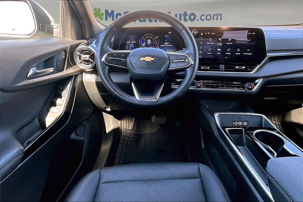 Used 2025 Chevrolet Equinox LT w/ Convenience Package II AWD/4WD image 8