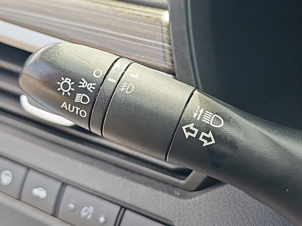 Used 2019 Nissan Altima 2.5 Platinum FWD image 36