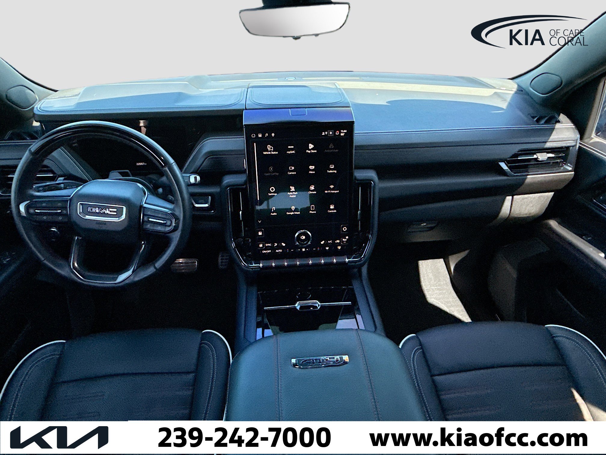 Used 2025 GMC Yukon AT4 Ultimate image 16