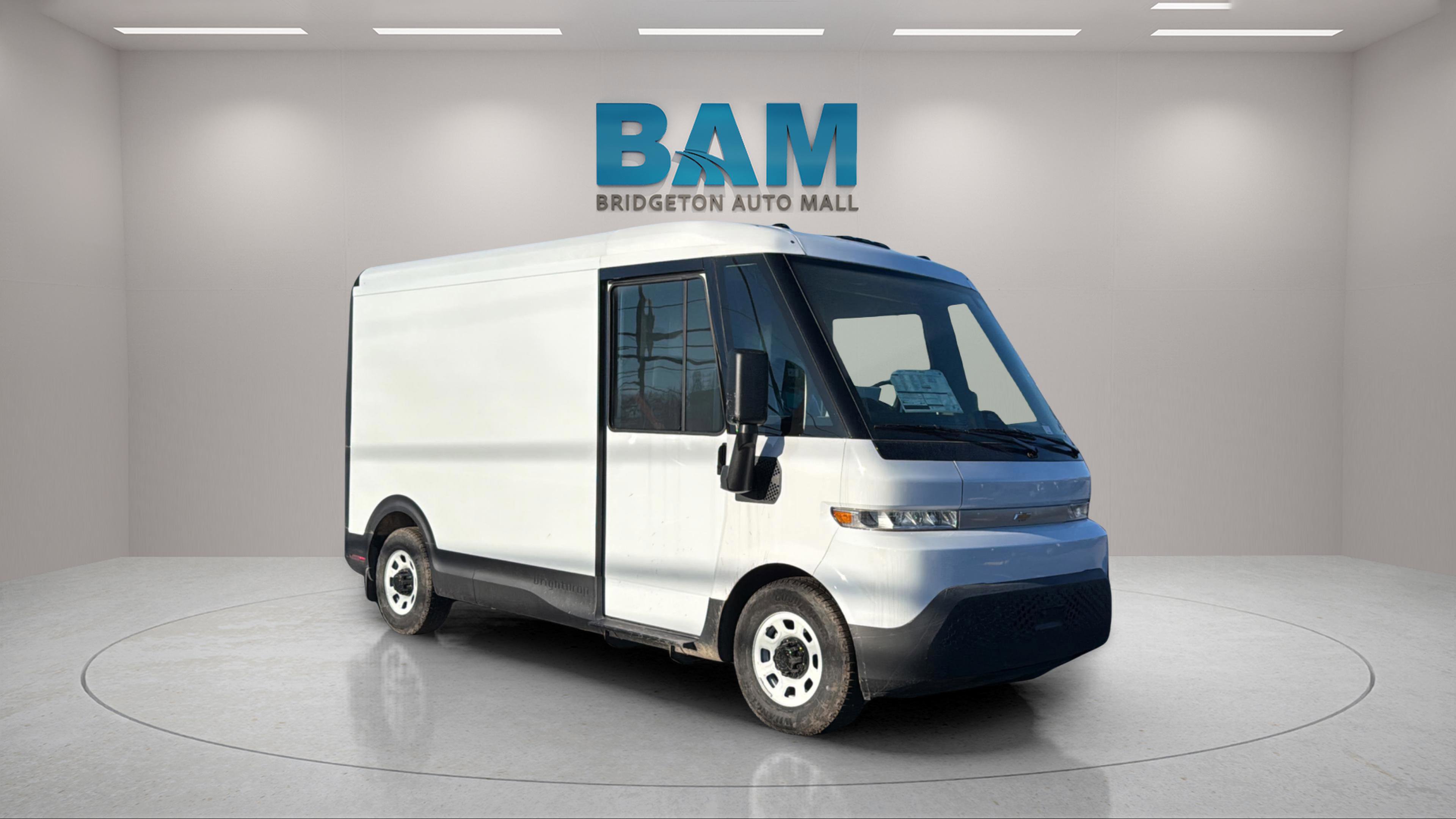 New 2025 Chevrolet Brightdrop 400 w/ Power Door Package image 4